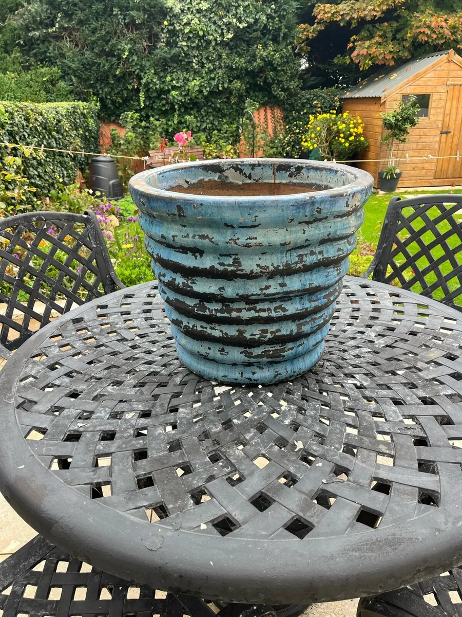 Garden Pots - Image 1