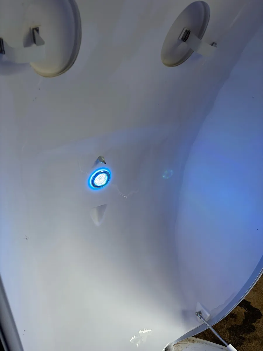 Infrared Sauna and Steam Capsule - Image 3