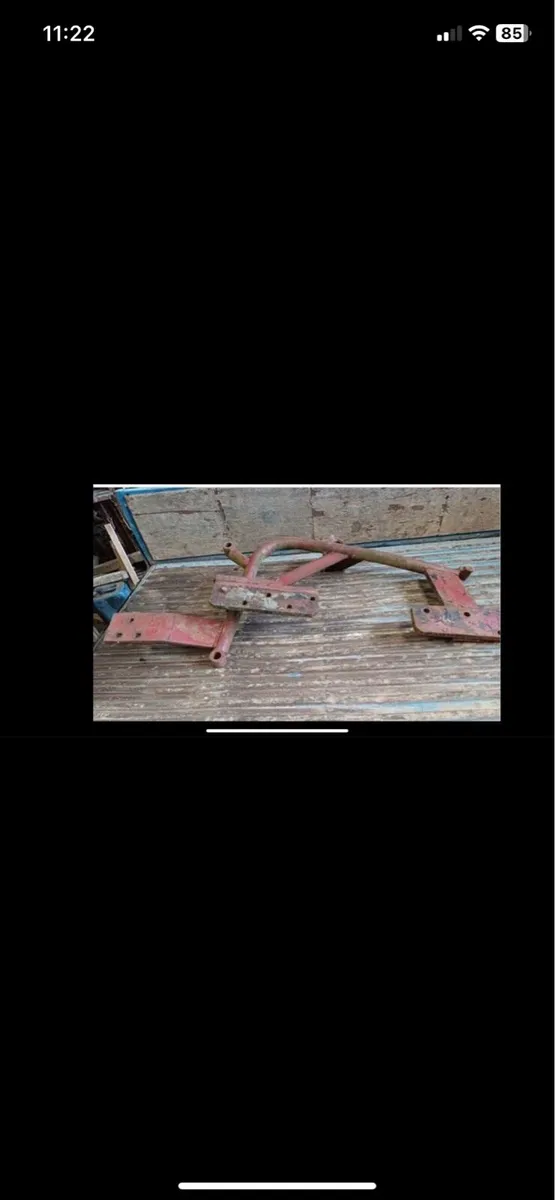 Quicke Loader Brackets Leyland Marshall 4x4 - Image 1