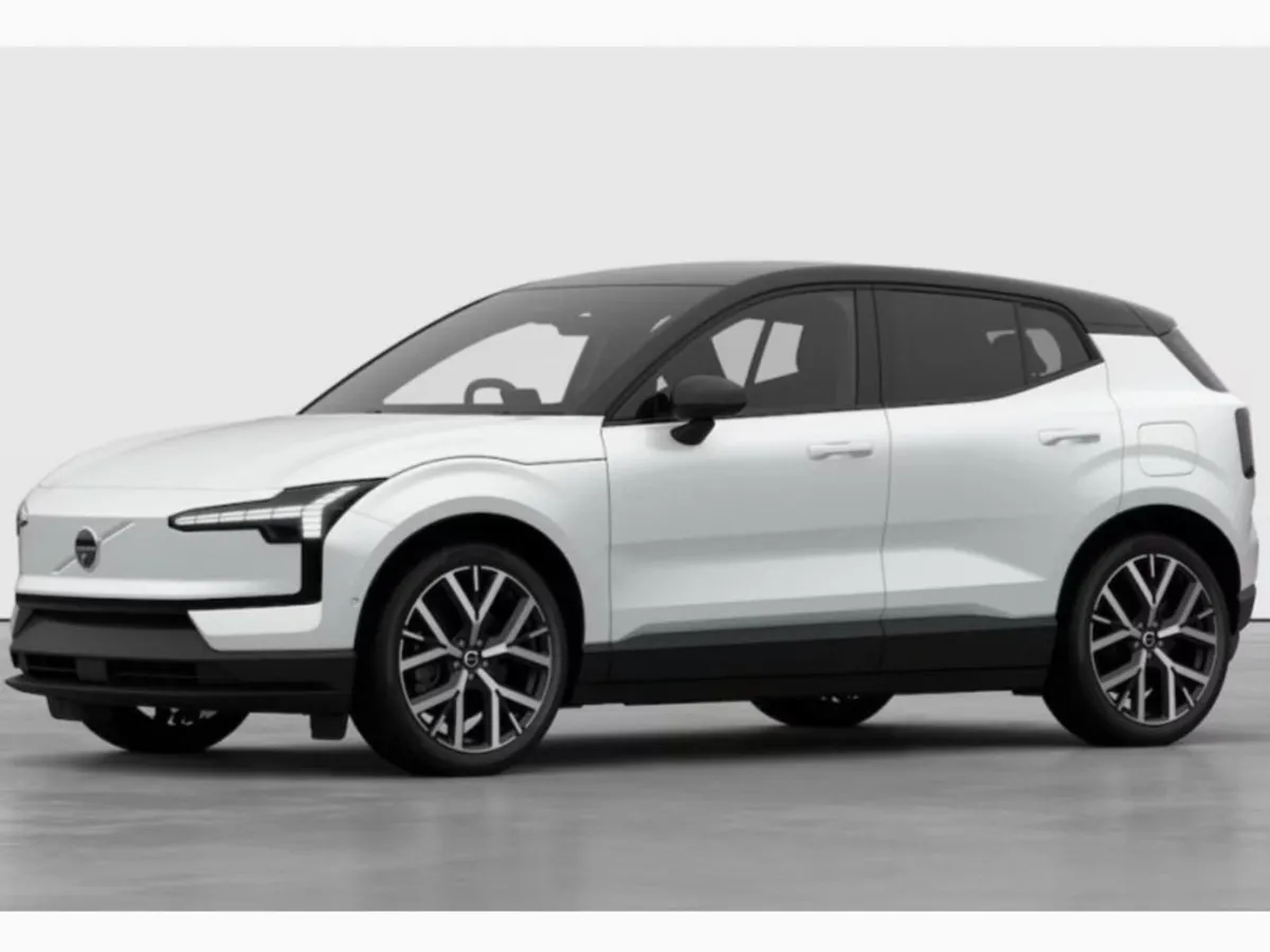 Volvo EX30 Ultra Twin Motor Performance - Image 1