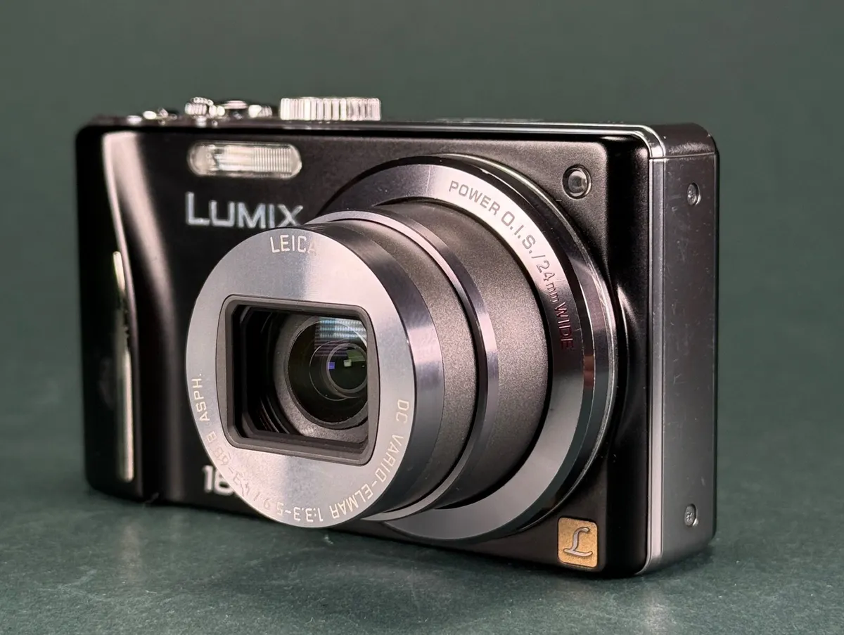Panasonic Lumix TZ18 Digital Camera - Image 2