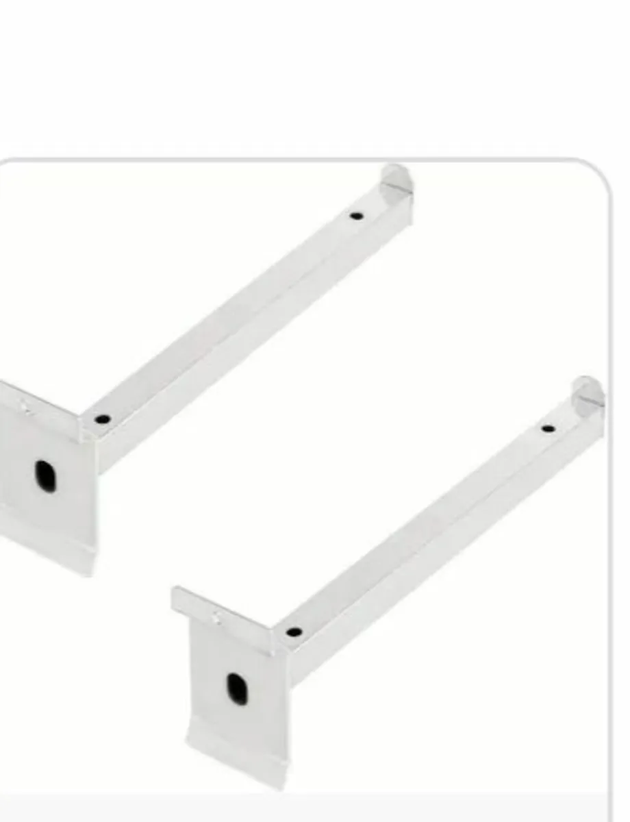 White slatboard - Image 1