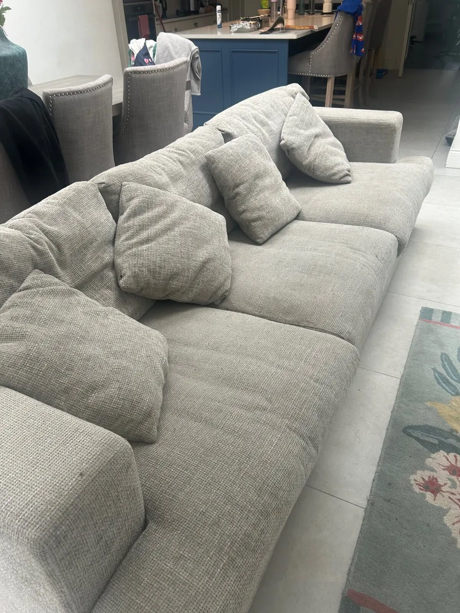 Sofa - Image 3