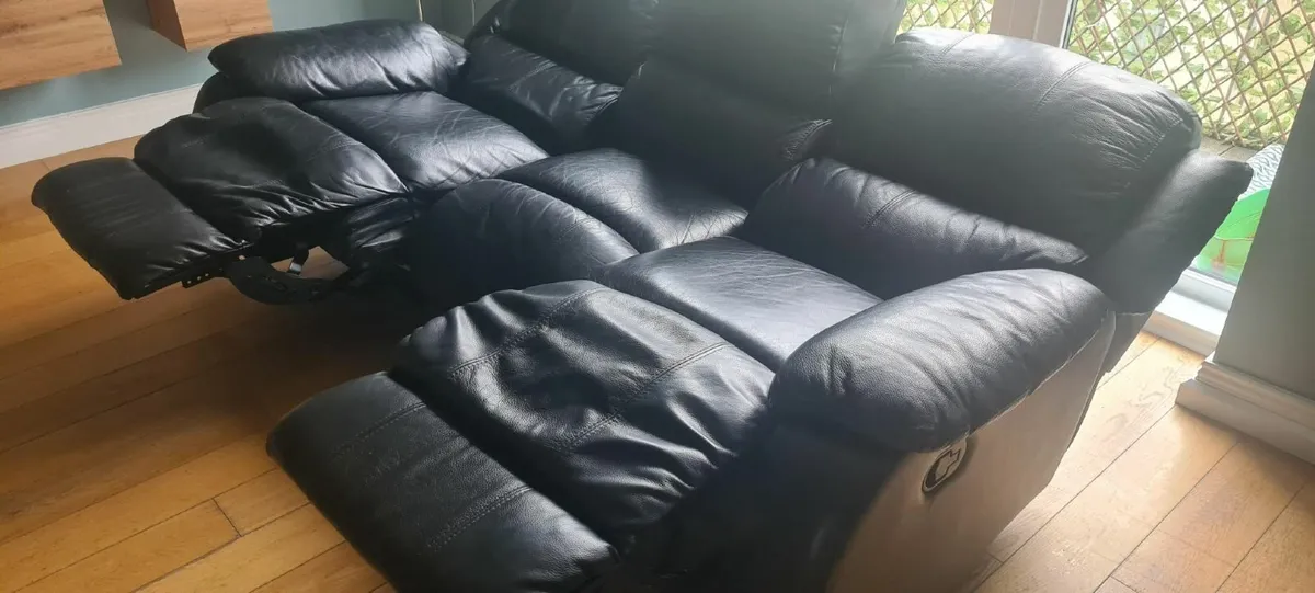 Reclining 3 Seater Black  Leather Sofa - Image 3