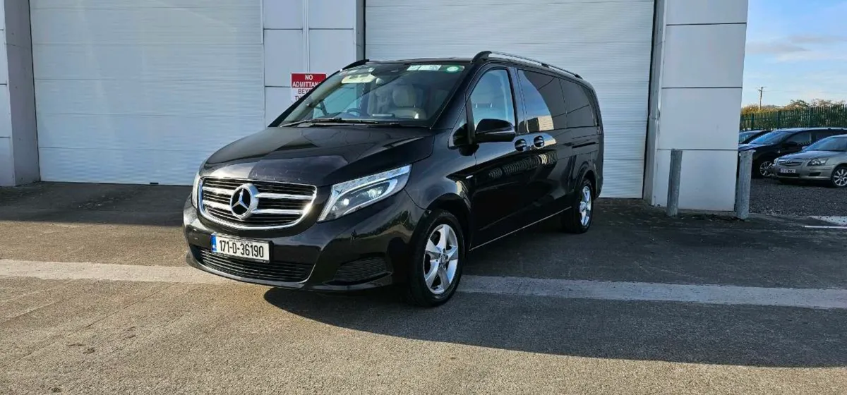 Mercedes V250d - Image 1