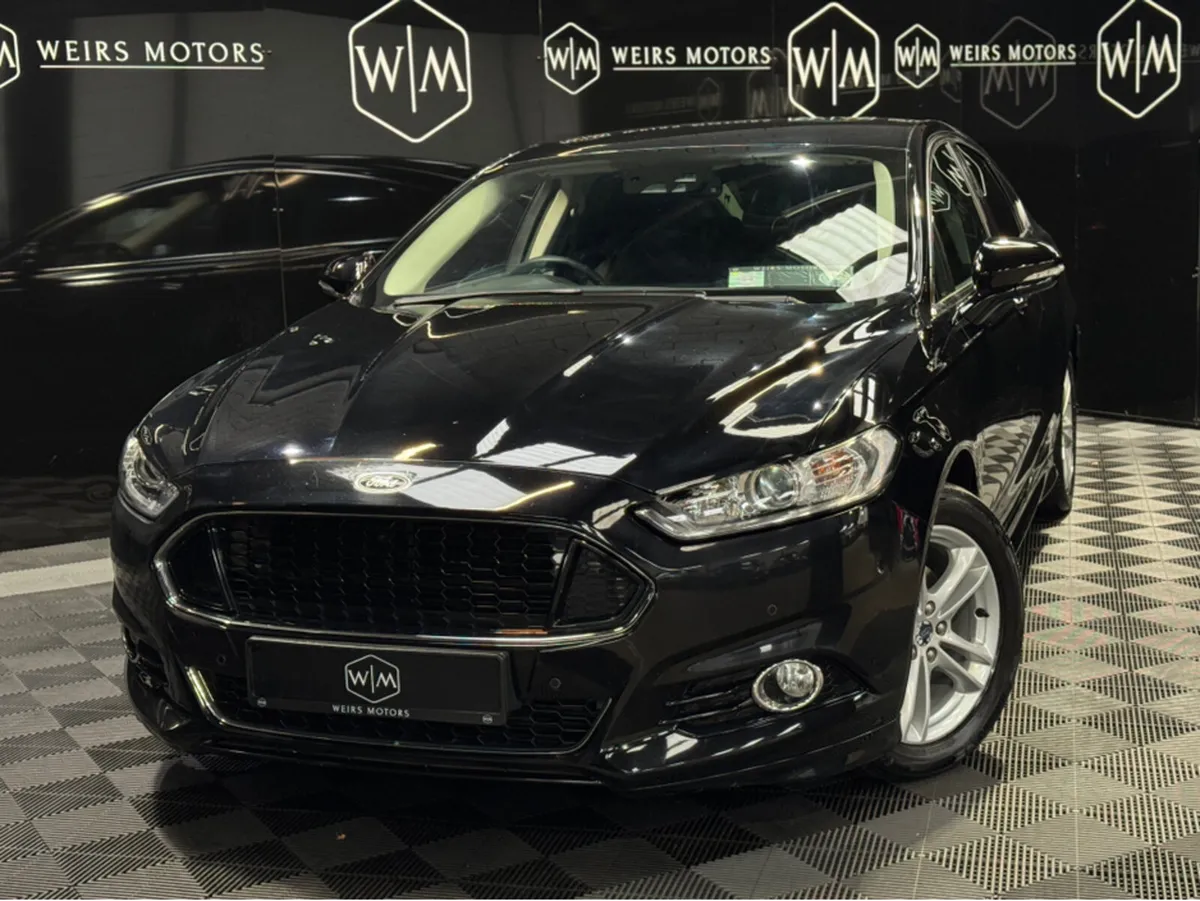 Ford Mondeo TITANIUM 5DR 1.5 TD 120PS M6 4DR - Image 2