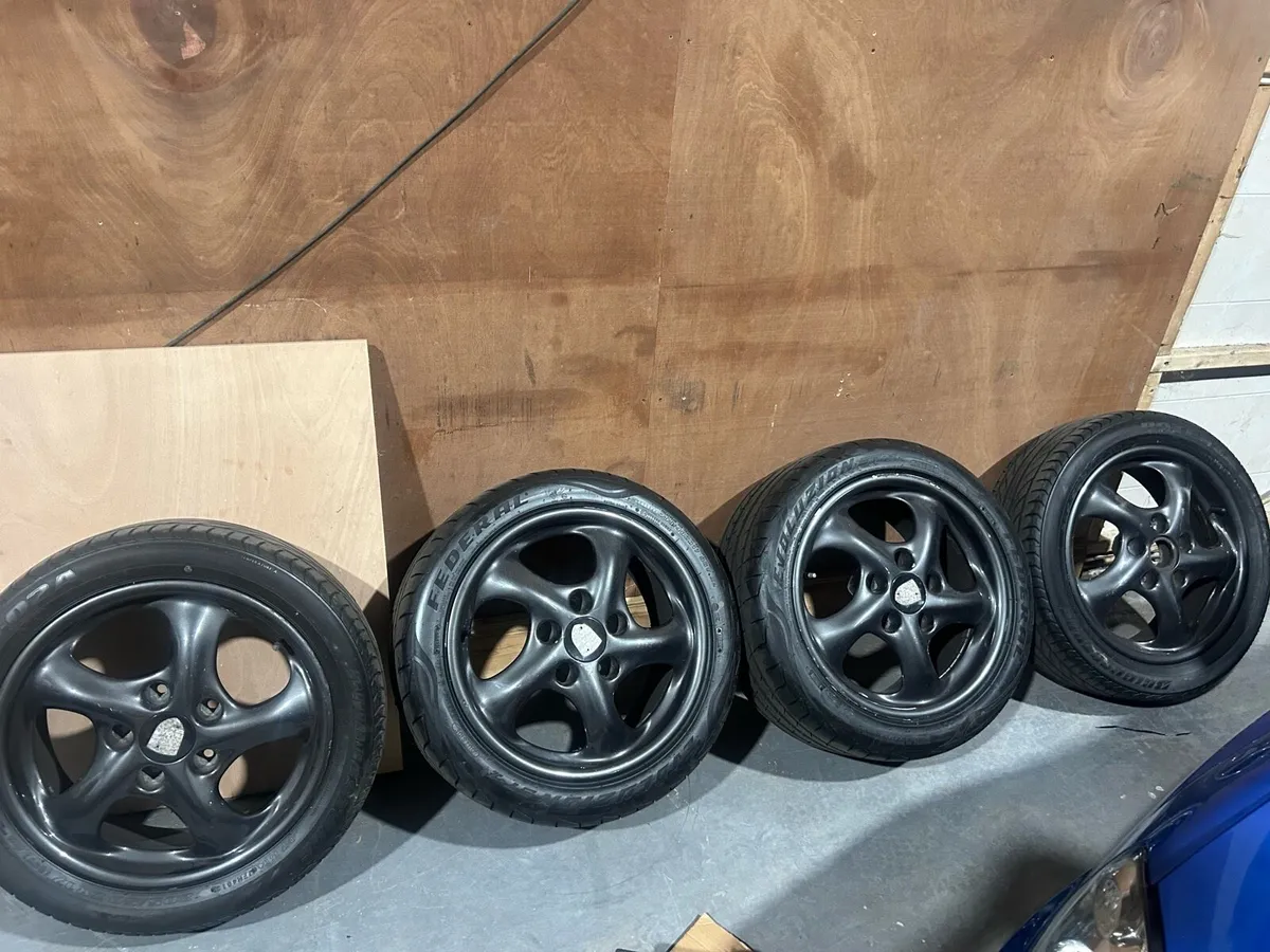 Porsche 996 wheels with new Tyres - Image 1