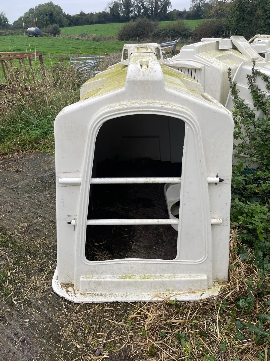 Calf hutches - Image 2