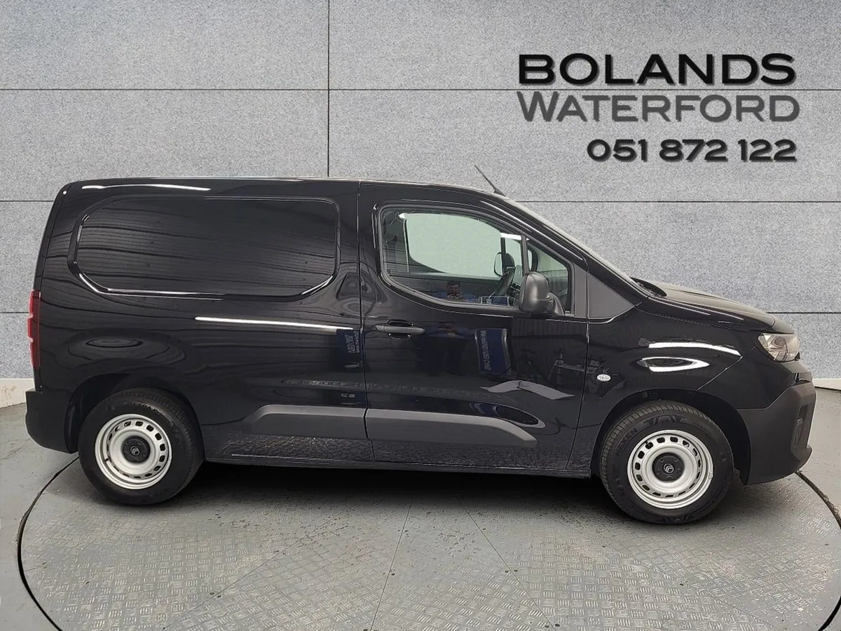 Citroen Berlingo MWB Enterprise From  98 Per Week - Image 4