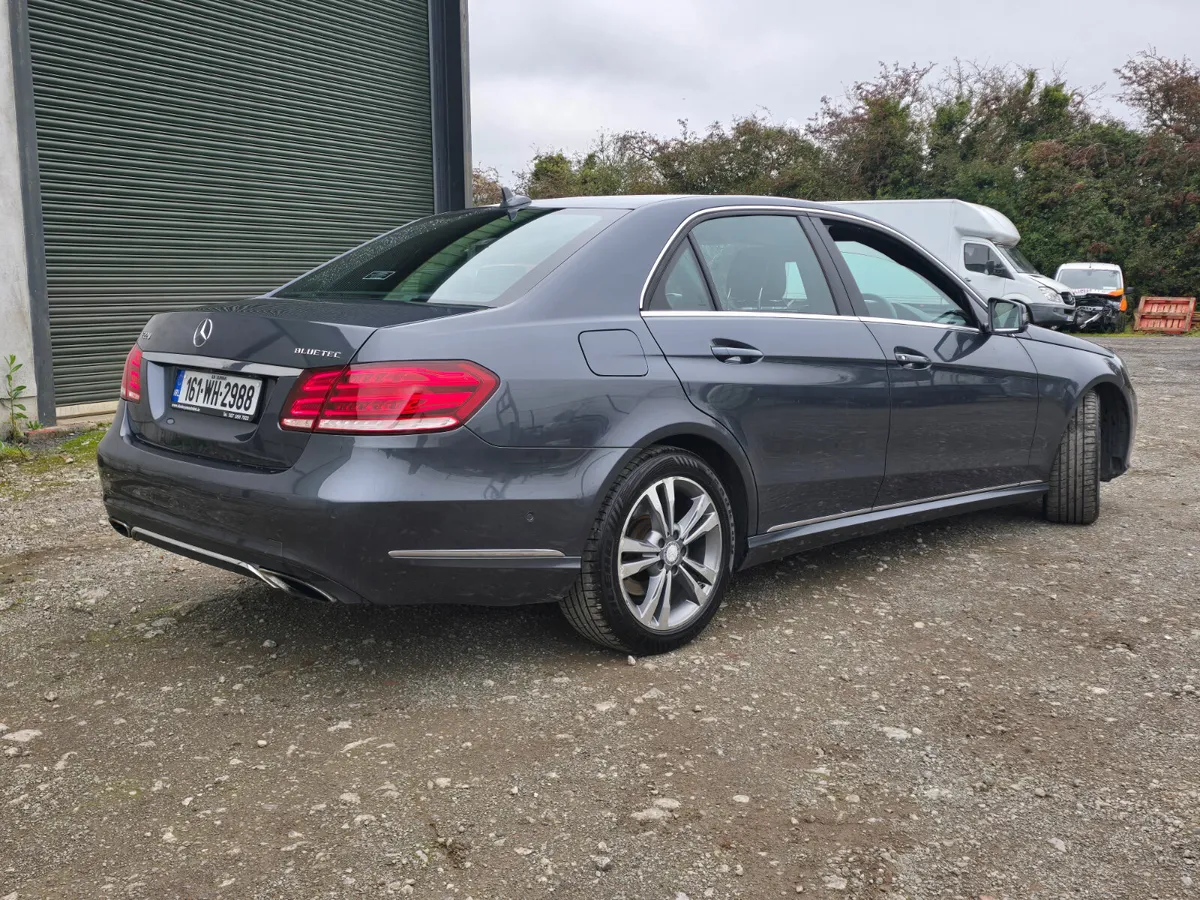 161 MERCEDES BENZ E220 CDI *CLEAN*AUTO* - Image 2