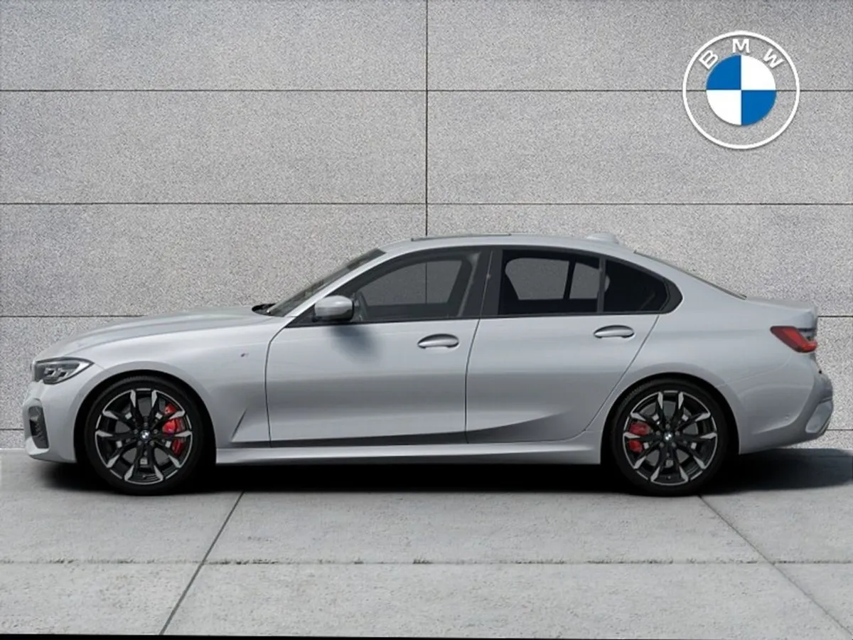 BMW 3 Series 330e M Sport - Image 2