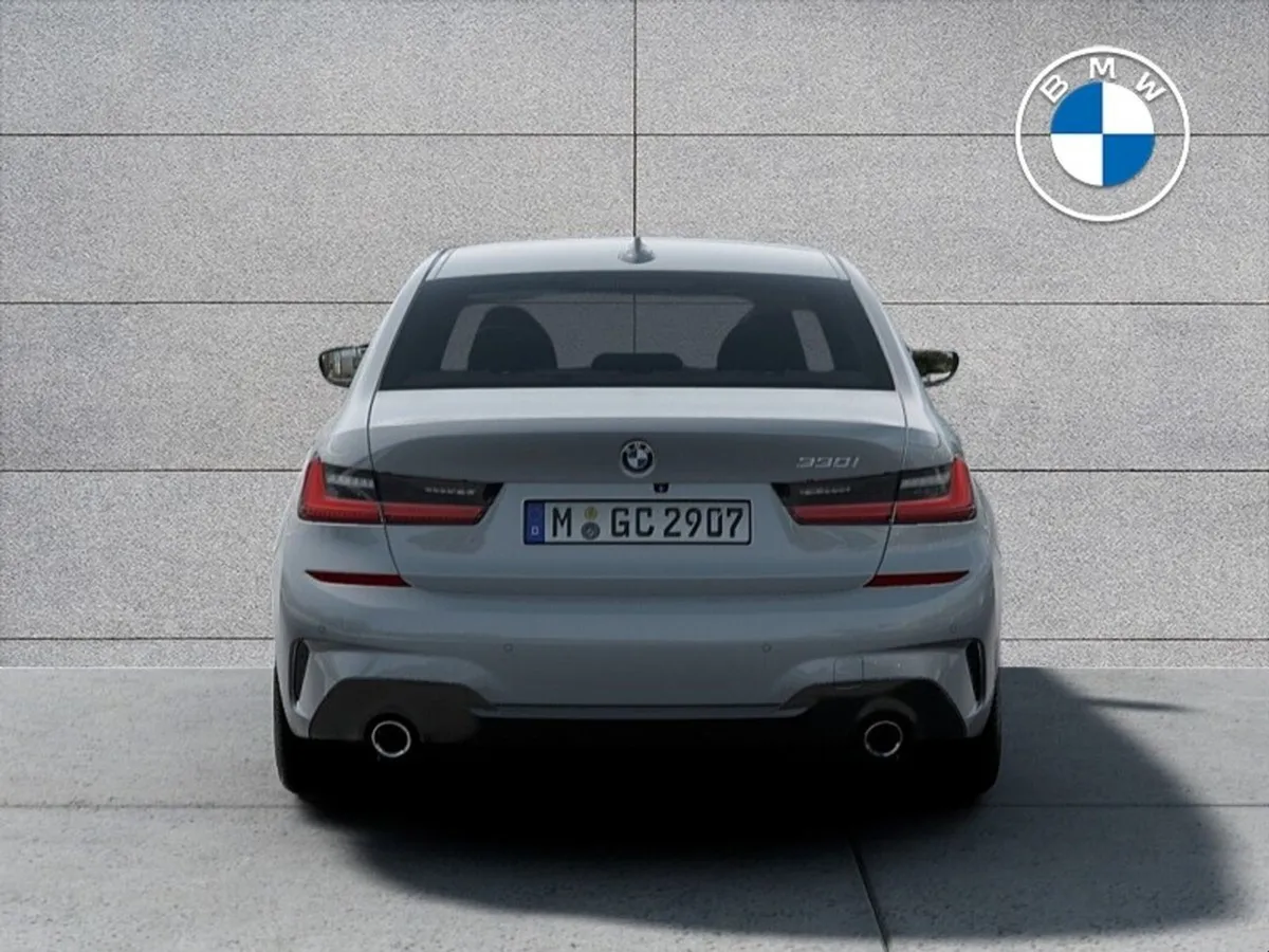 BMW 3 Series 330e M Sport - Image 3