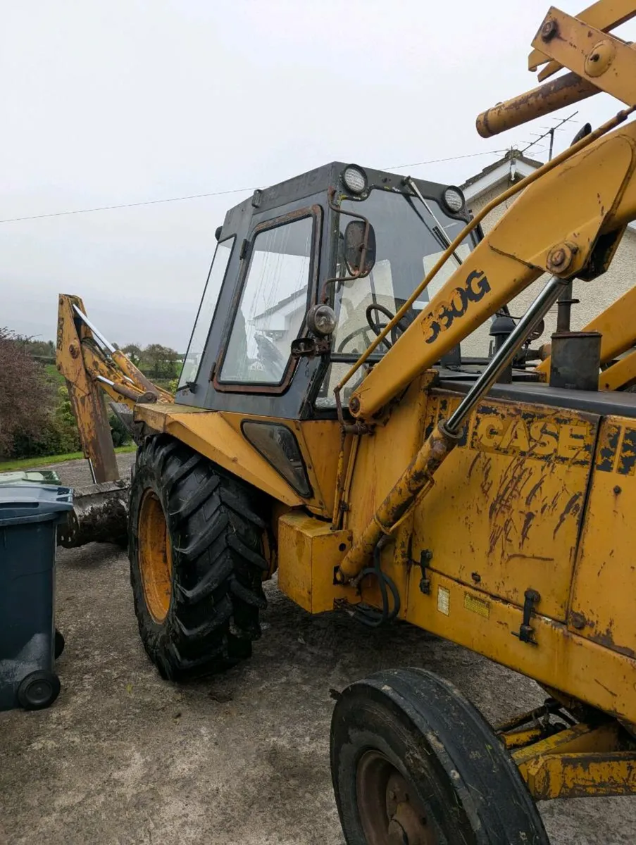 Case 580G Digger - Image 4