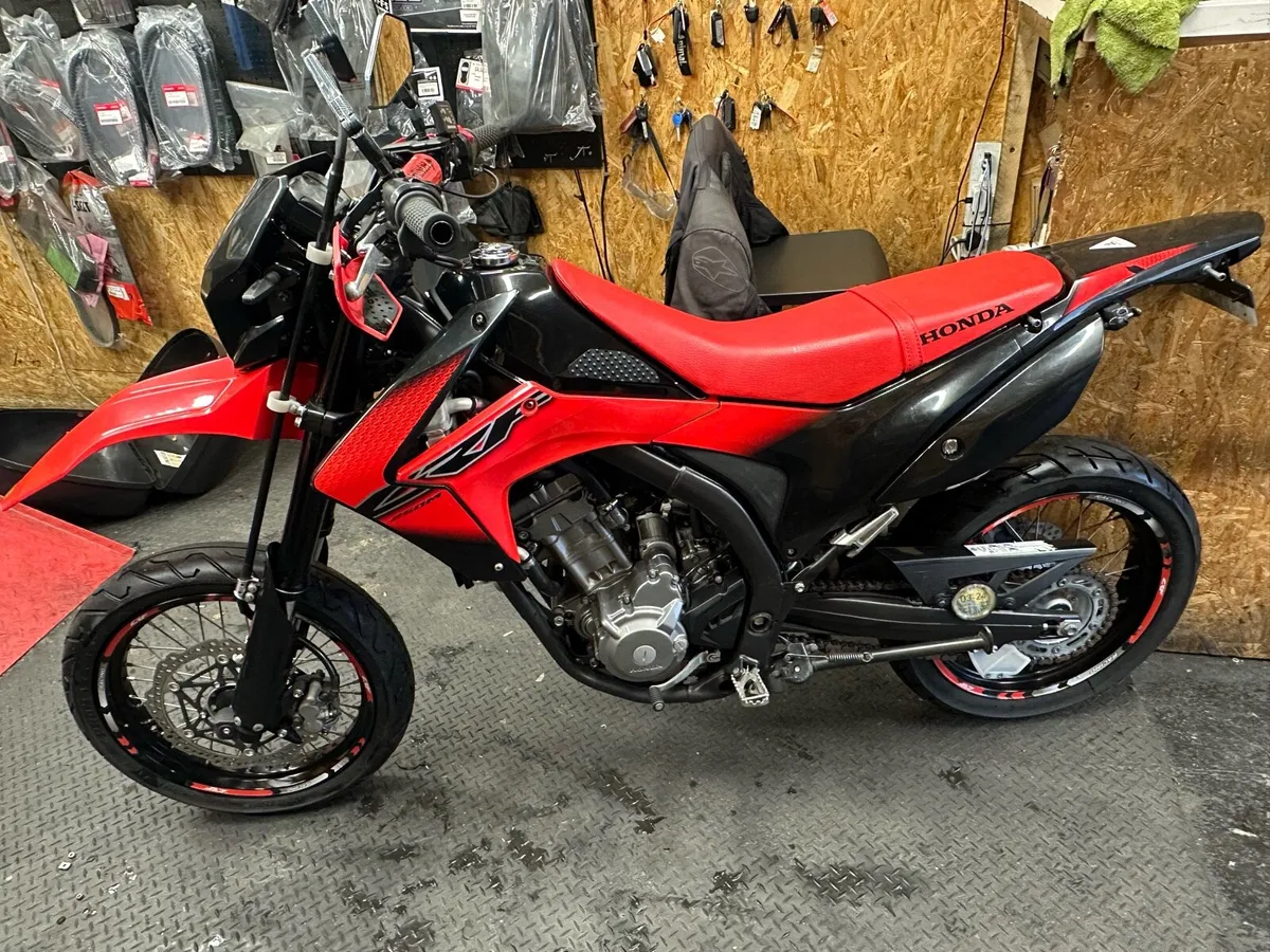 Motorcycle - Image 2