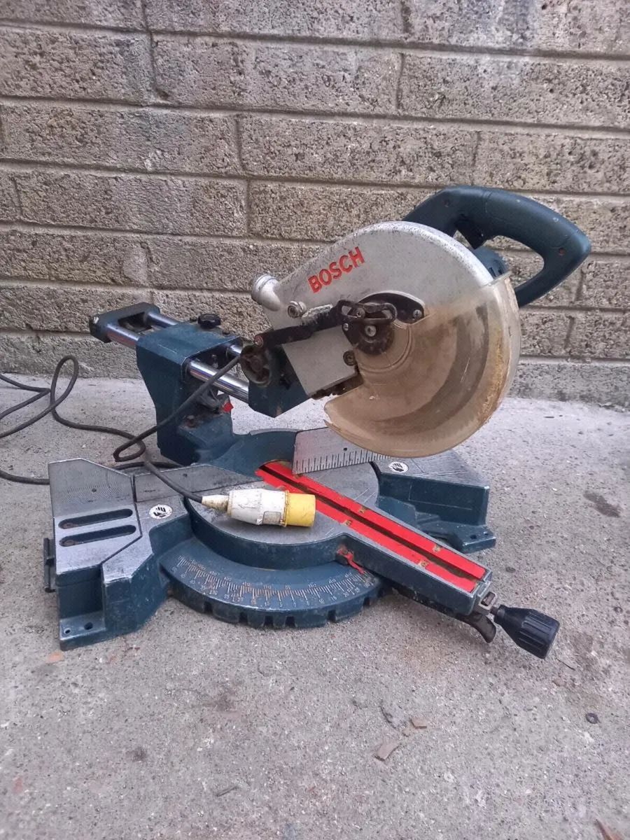 Bosch 10" Chopsaw - Image 1