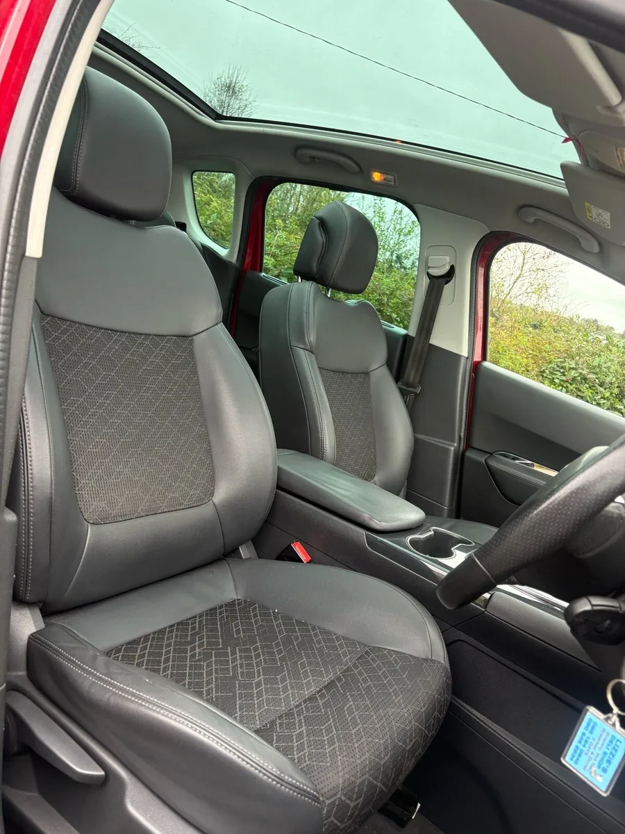 152 Peugeot 3008 Automatic - Image 2