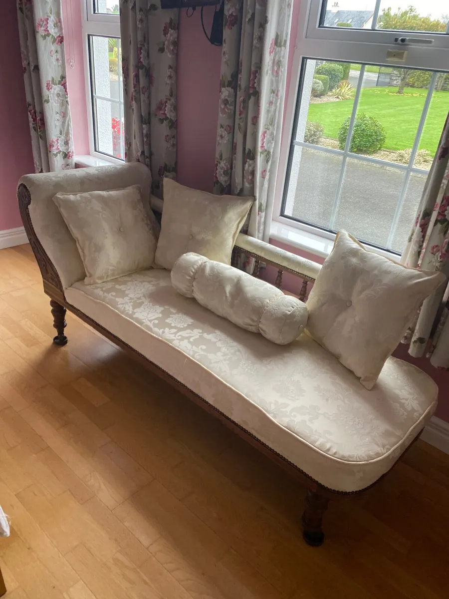 Chaise long - Image 1