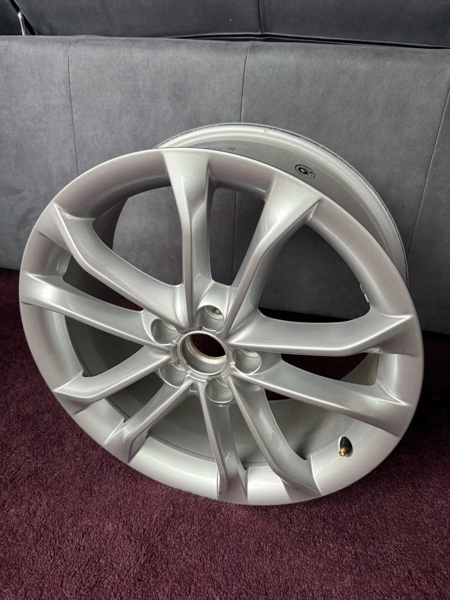Audi Wheel  Alloy - Image 3