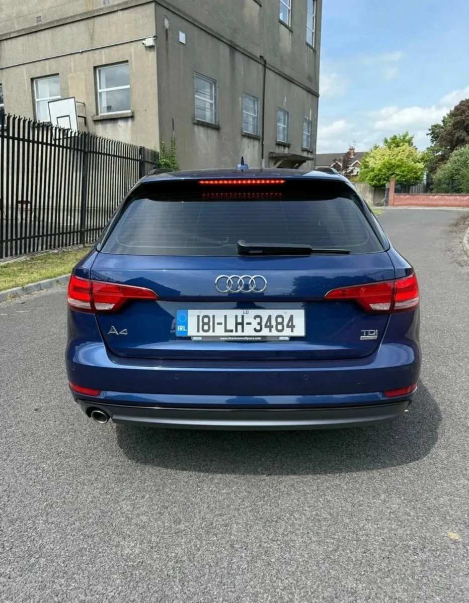 Audi A4 2018 - Image 3