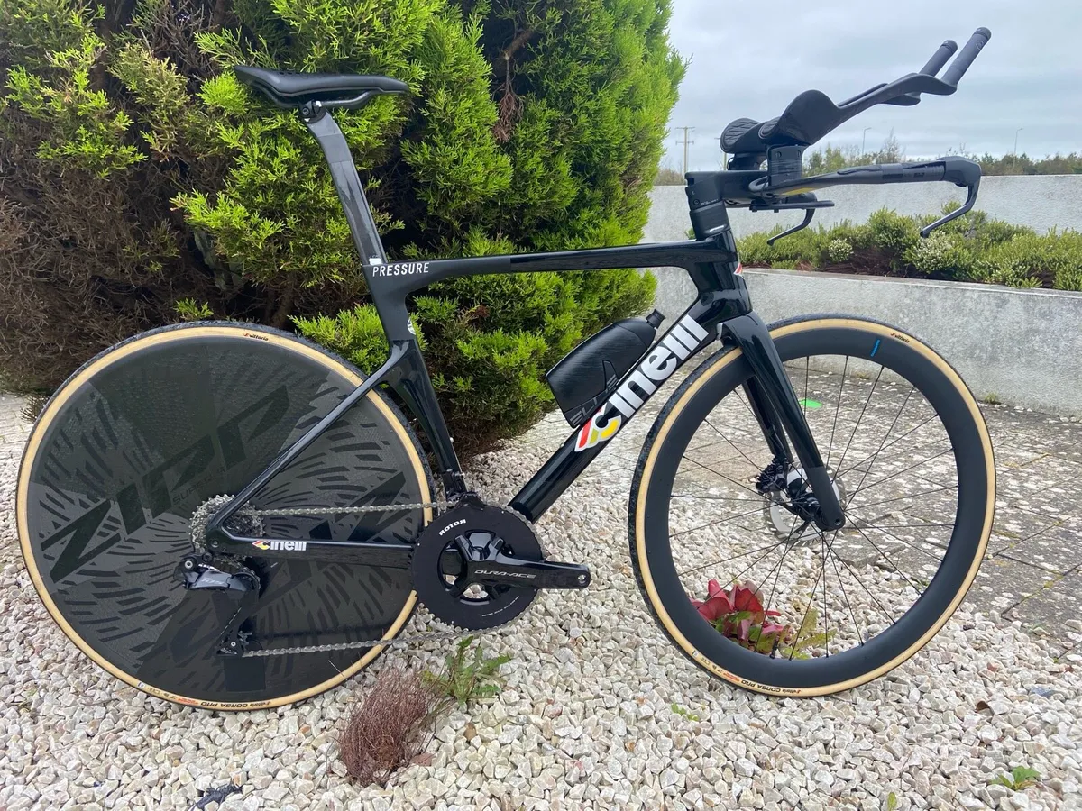 TT /Tri Aero Road Bike - Image 2