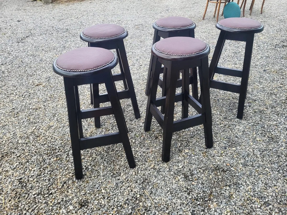 Stools - Image 3