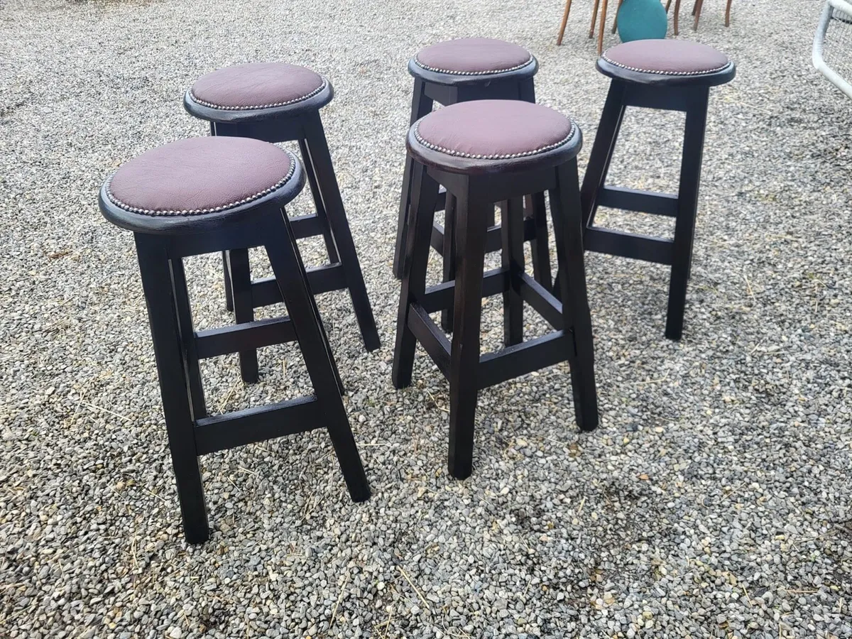 Stools - Image 4