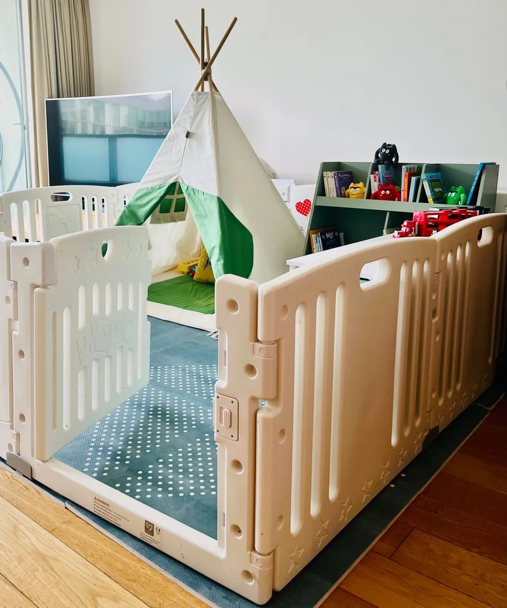 Venture - Playpen - Image 2