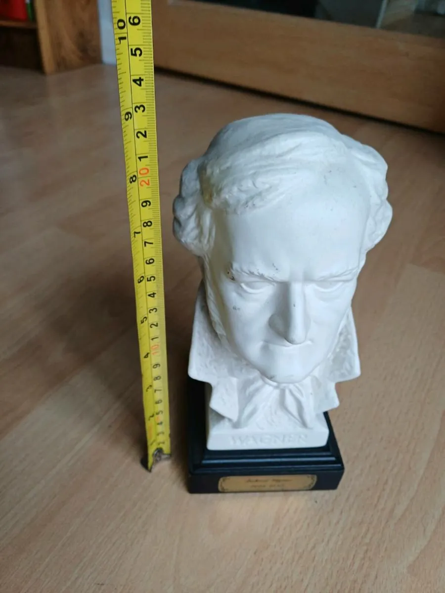 Wagner Bust by Goebel porcelain - Image 2