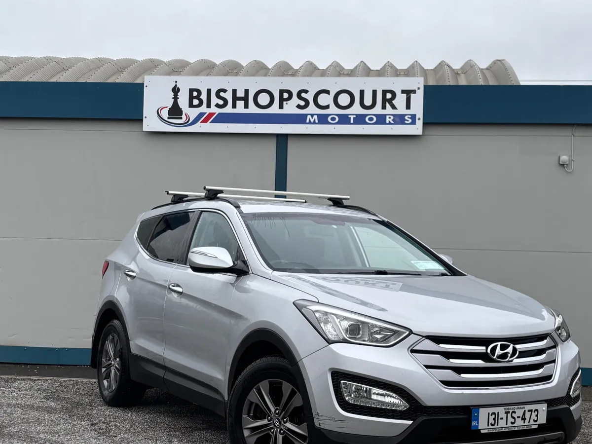 Hyundai Santa Fe 2013 - Image 2