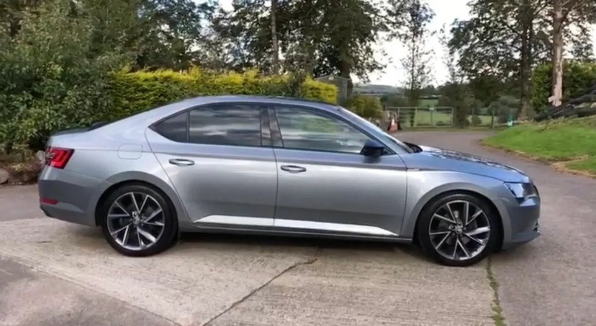 Skoda Superb Sportline - Image 3