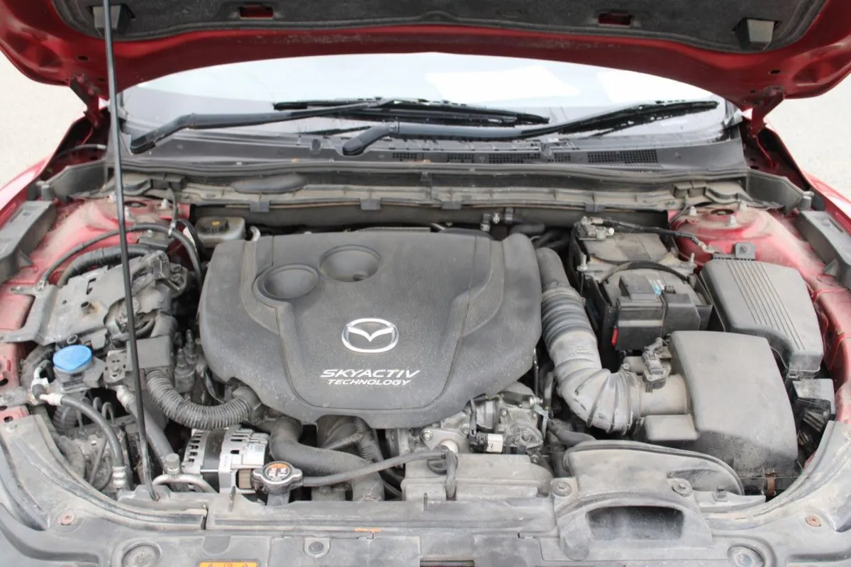 Mazda 6 2.2d Executive SE Tourer Manual - Image 4