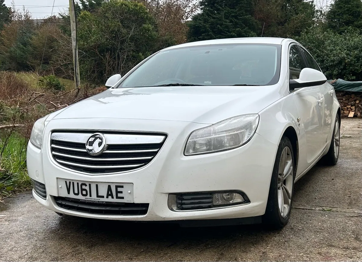 2012 Vauxhall Insignia 2.0CDTI SRi - Image 2