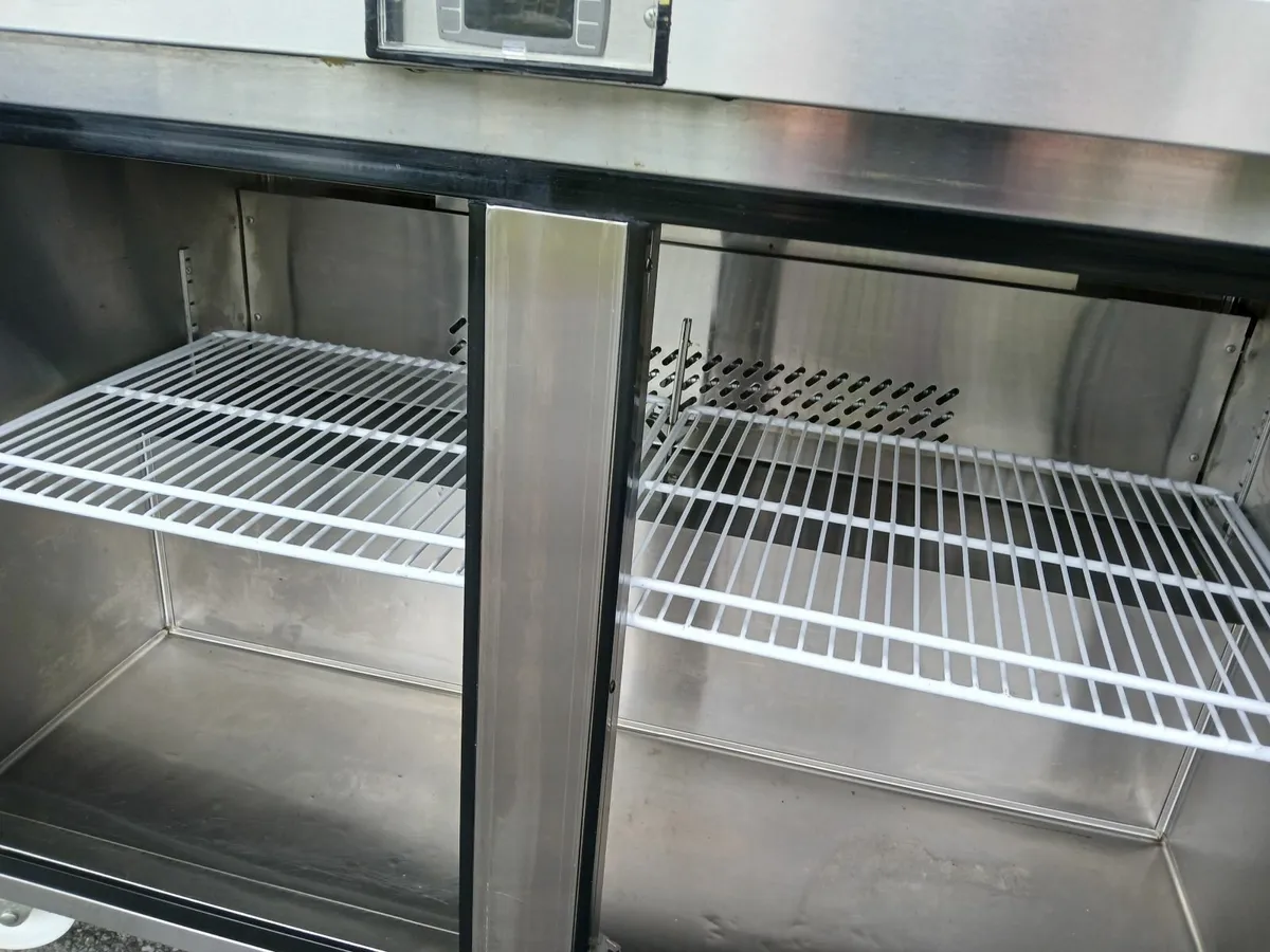 Commercial prep csbbinet chilked new.. - Image 2