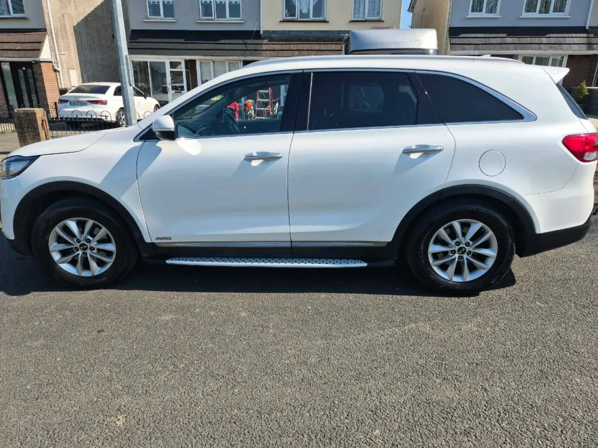 Kia sorento - Image 2