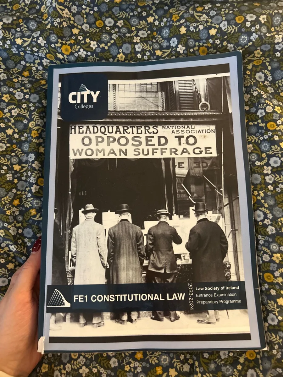 Constitutional law FE1 manual