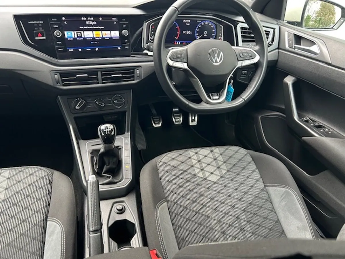 Volkswagen Polo 1.0 TSI 95hp R-line Stunning Mint - Image 4