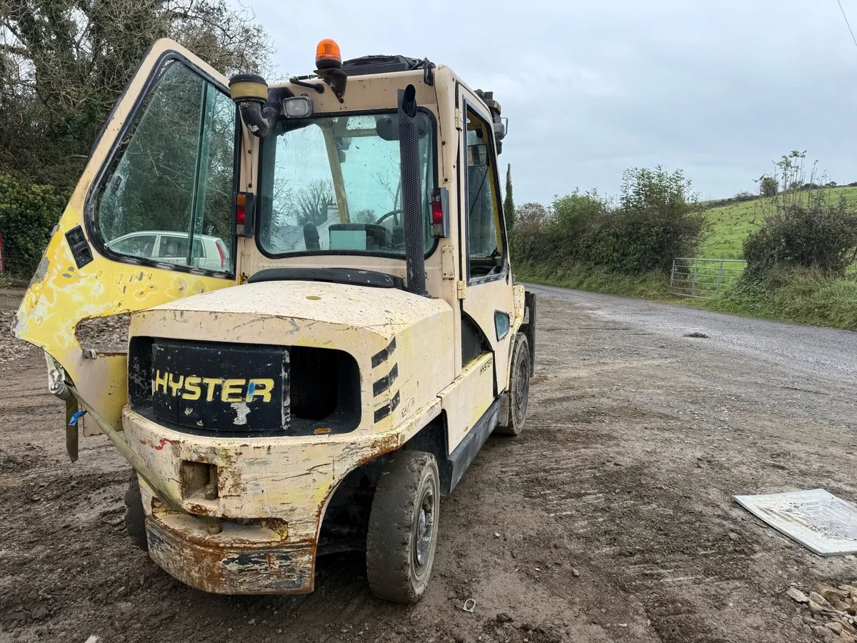 Forklift - Image 1
