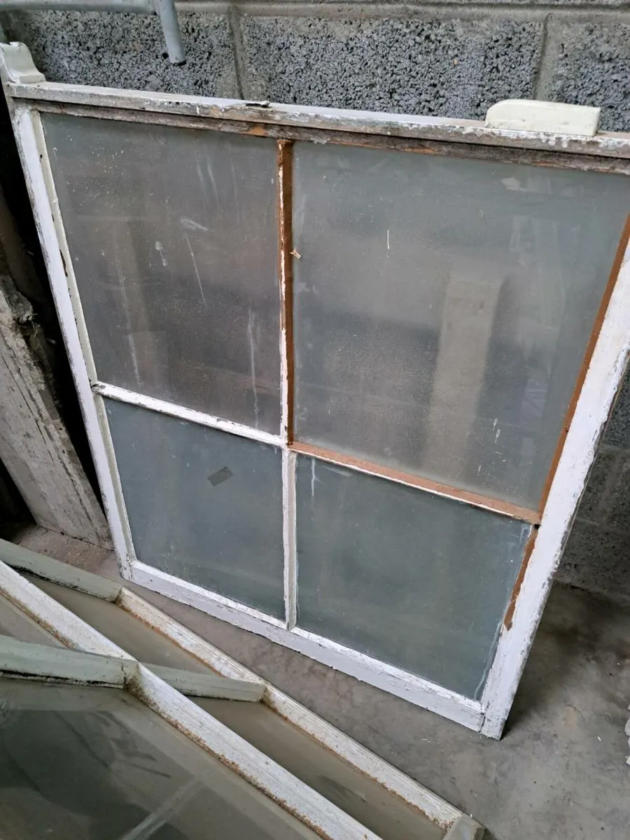 Reclaimed sashs and shutters - Image 2