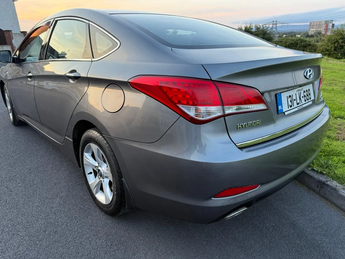 2013 Hyundai I40 “NEW NCT” Blue Drive - Image 3