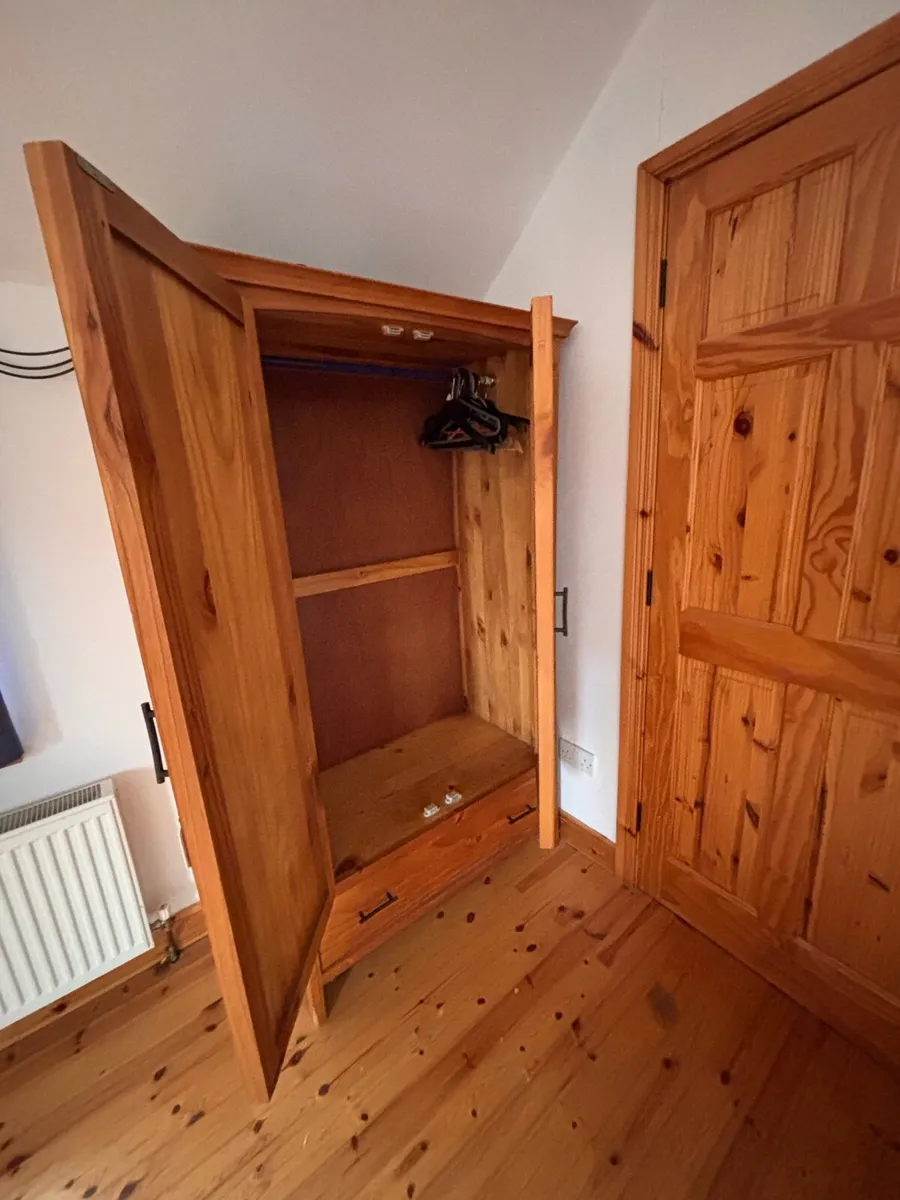 Bedroom Suite - Image 2