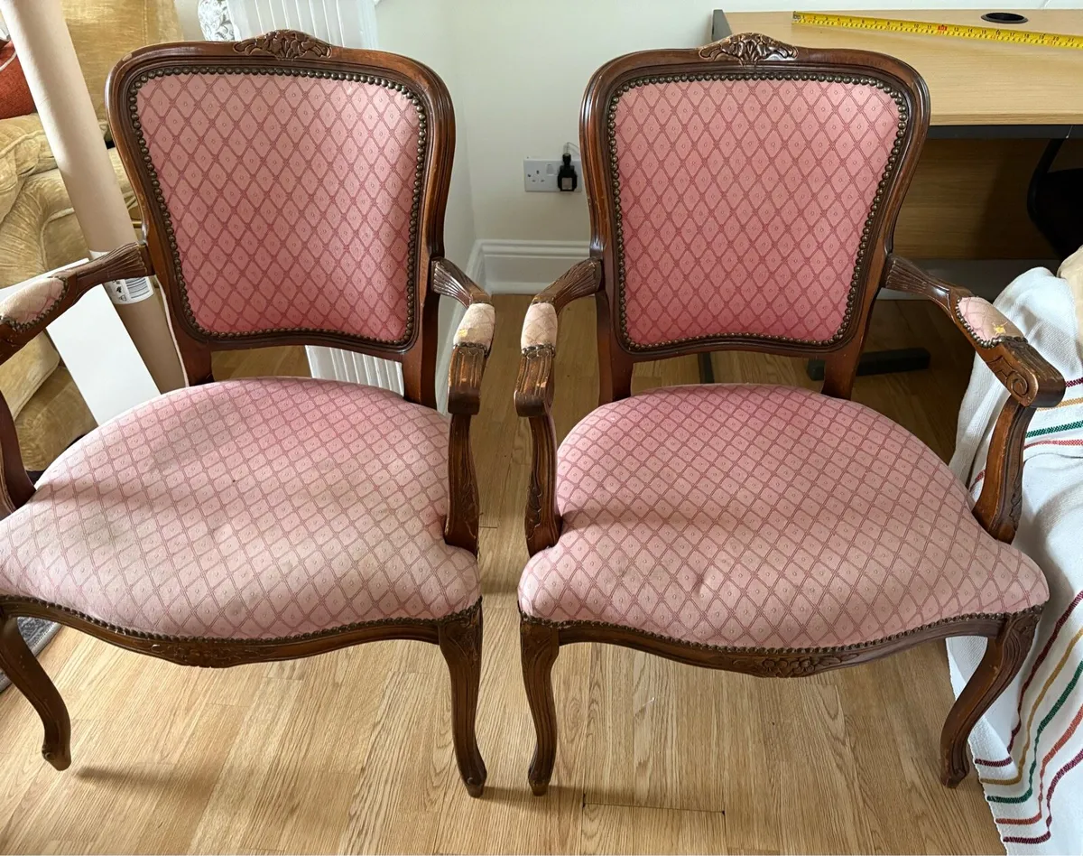 Two antique chairs (free) for upcycling - Image 1