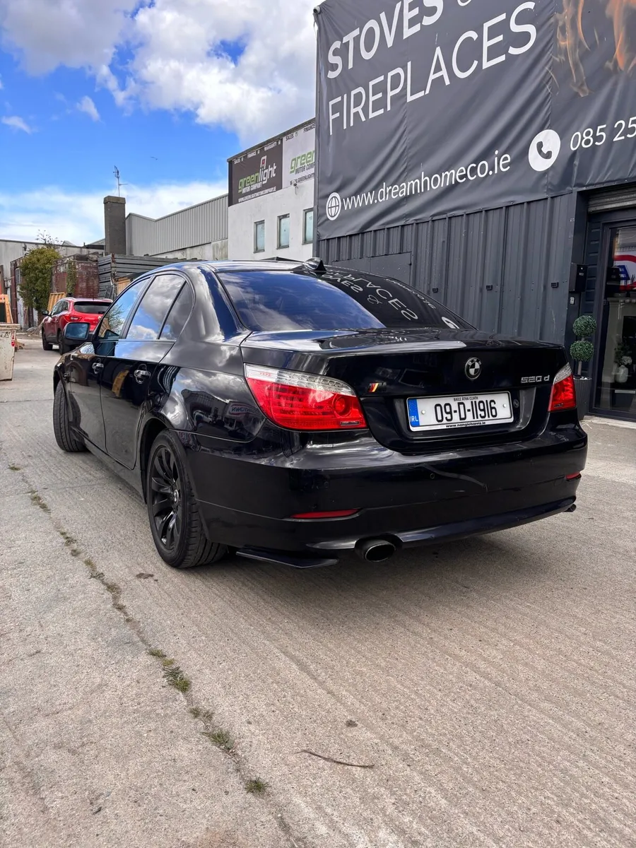 Bmw e60 Automatic - Image 4