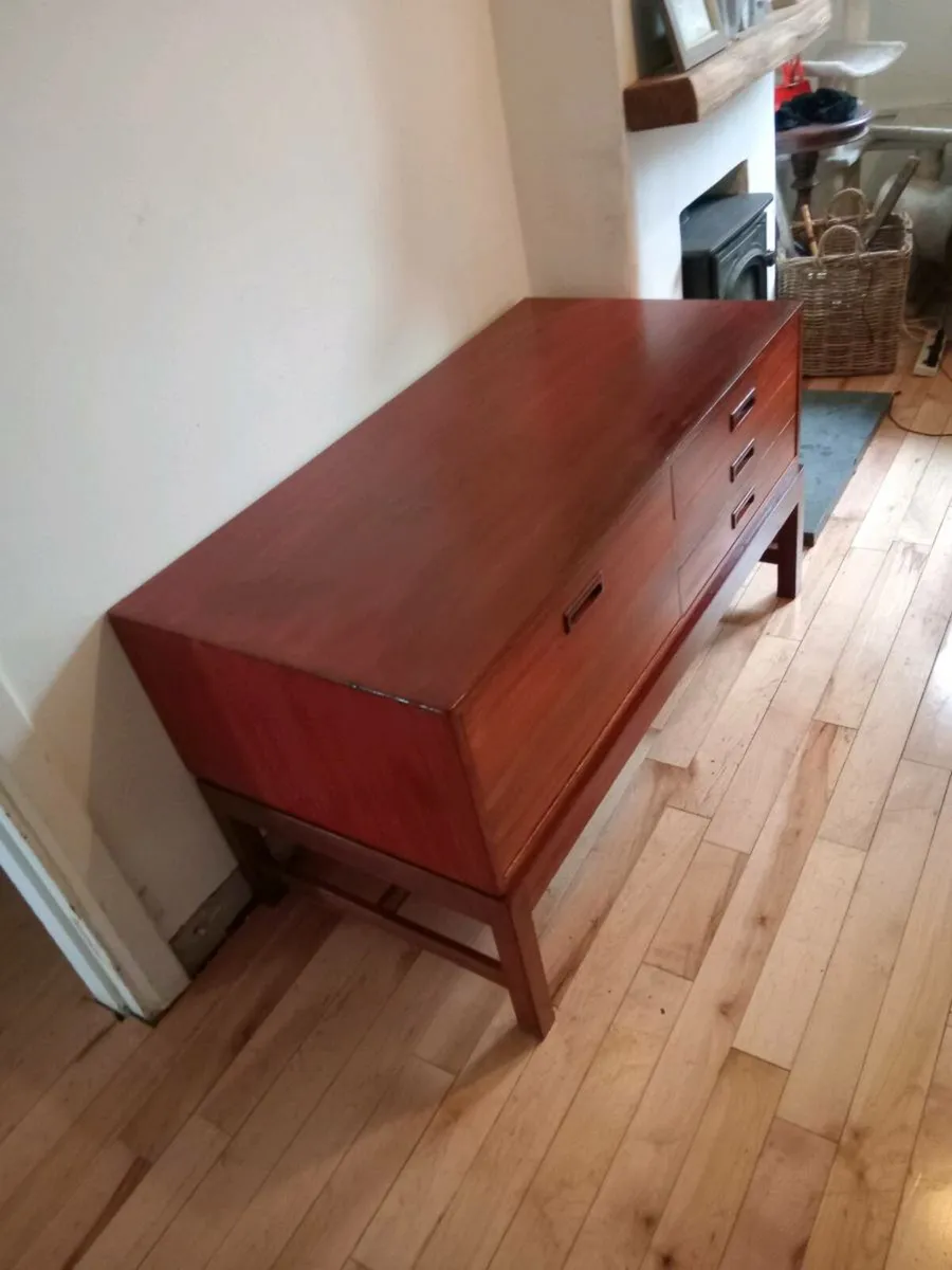 mid century teak sideboard alfred cox 1985 - Image 4