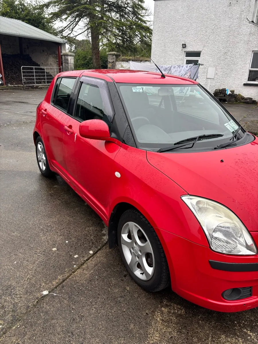 Suzuki swift 2007 - Image 2