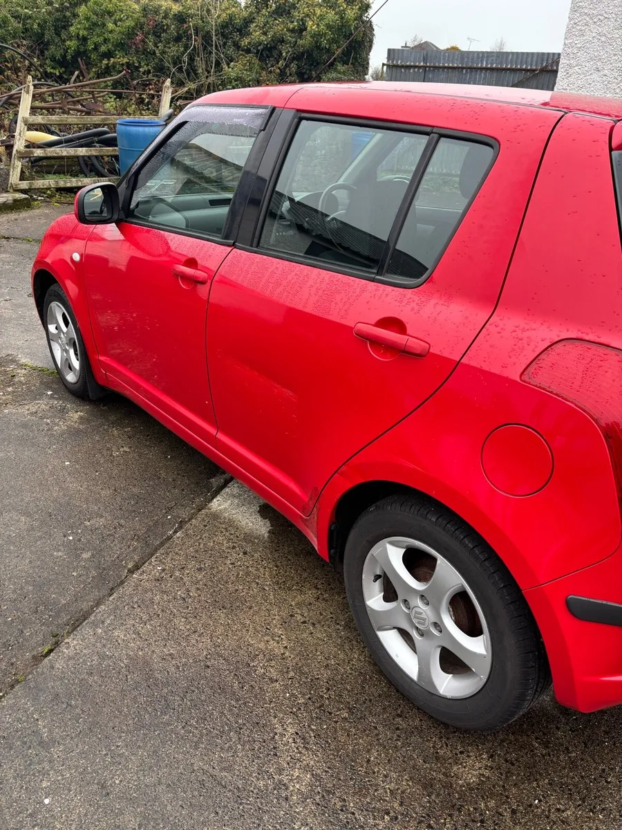 Suzuki swift 2007 - Image 3
