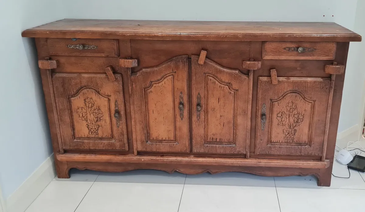 Large Solid wooden Sideboard - Image 1