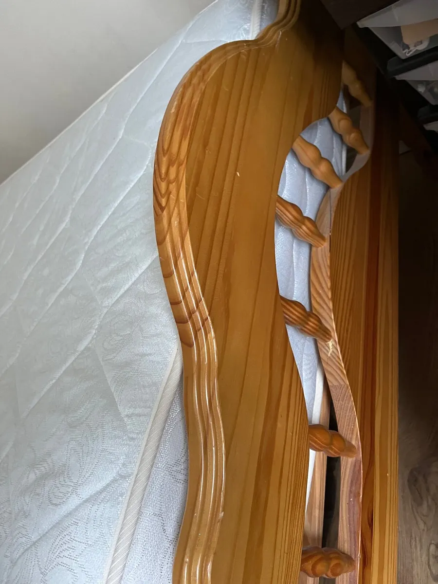 Bed - Image 2