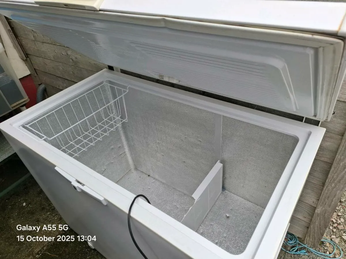 Chest freezer - Image 2