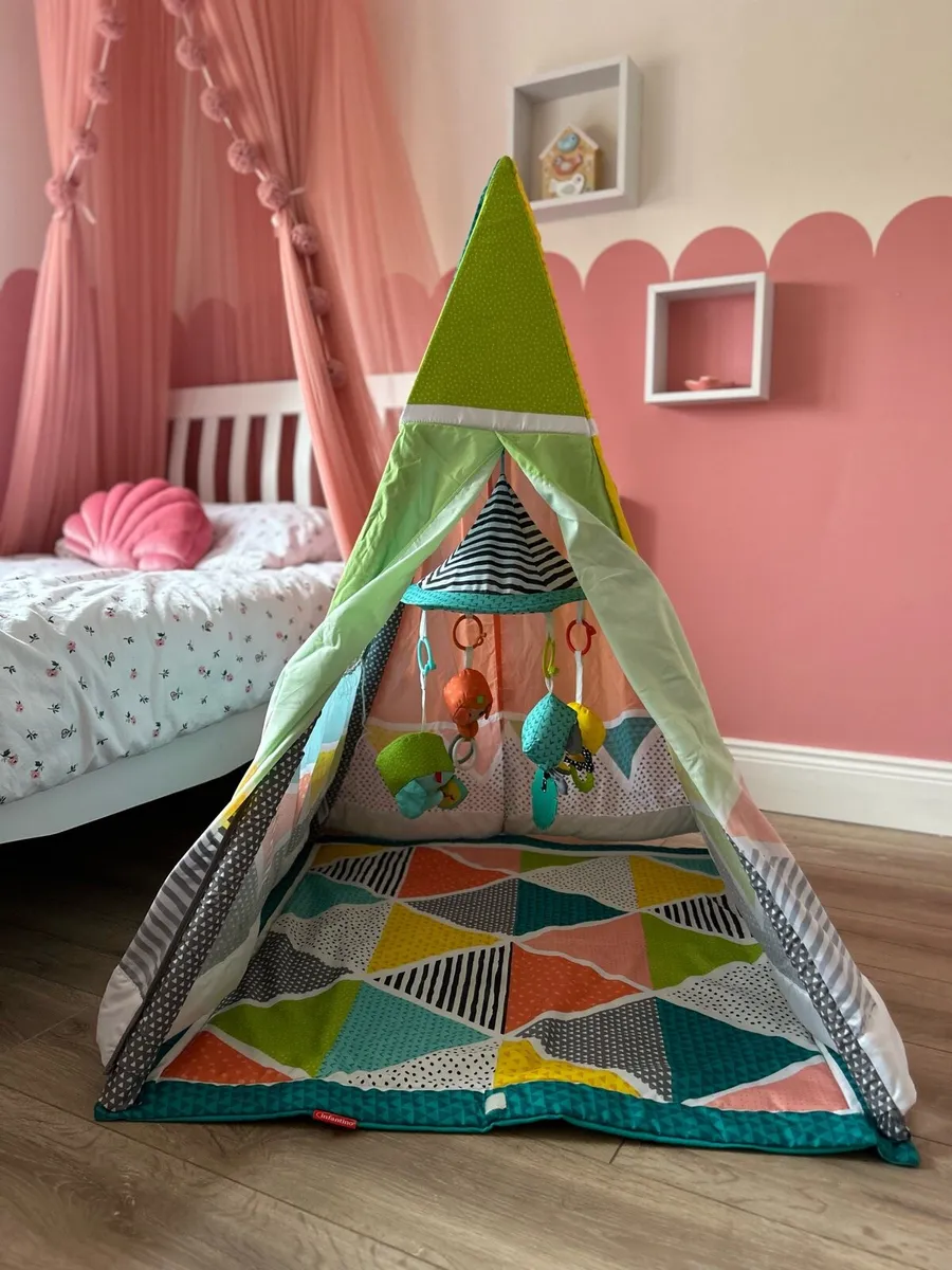 Infantino Grow with Me Playtime Teepee Gym - Image 1