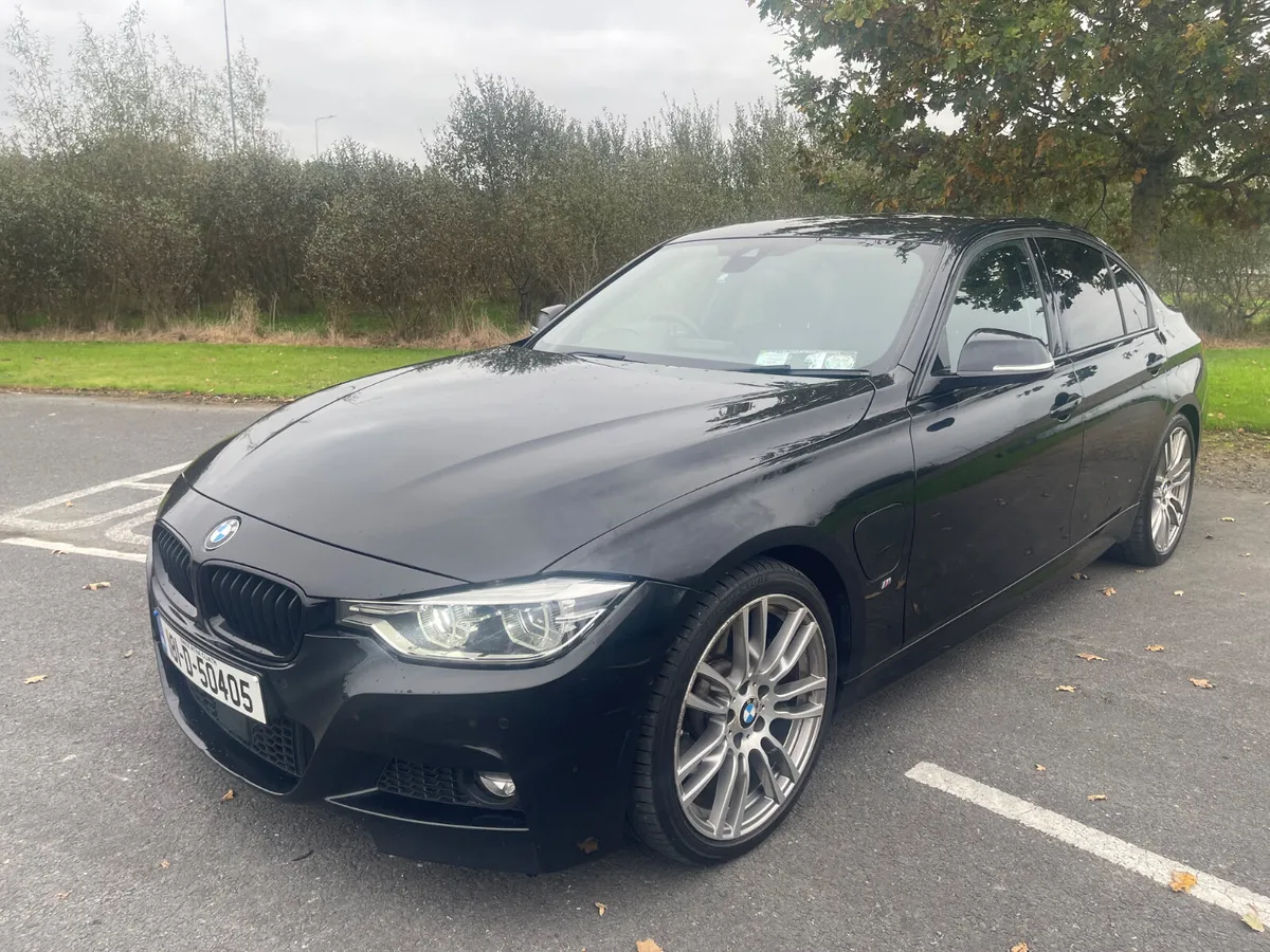 BMW 3-Series 2018 Top spec - Image 3